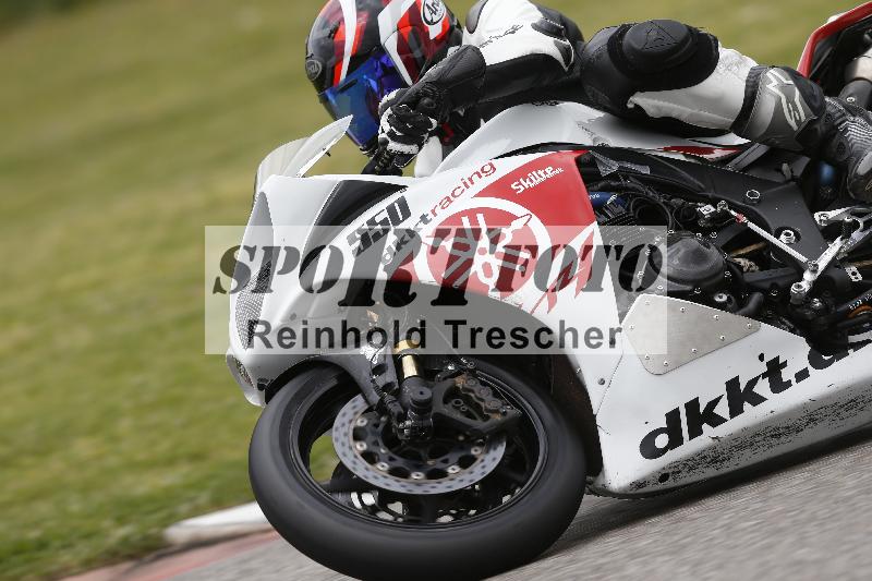 /Archiv-2025/08 20.04.2025 Speer Racing ADR/Gruppe gruen/550